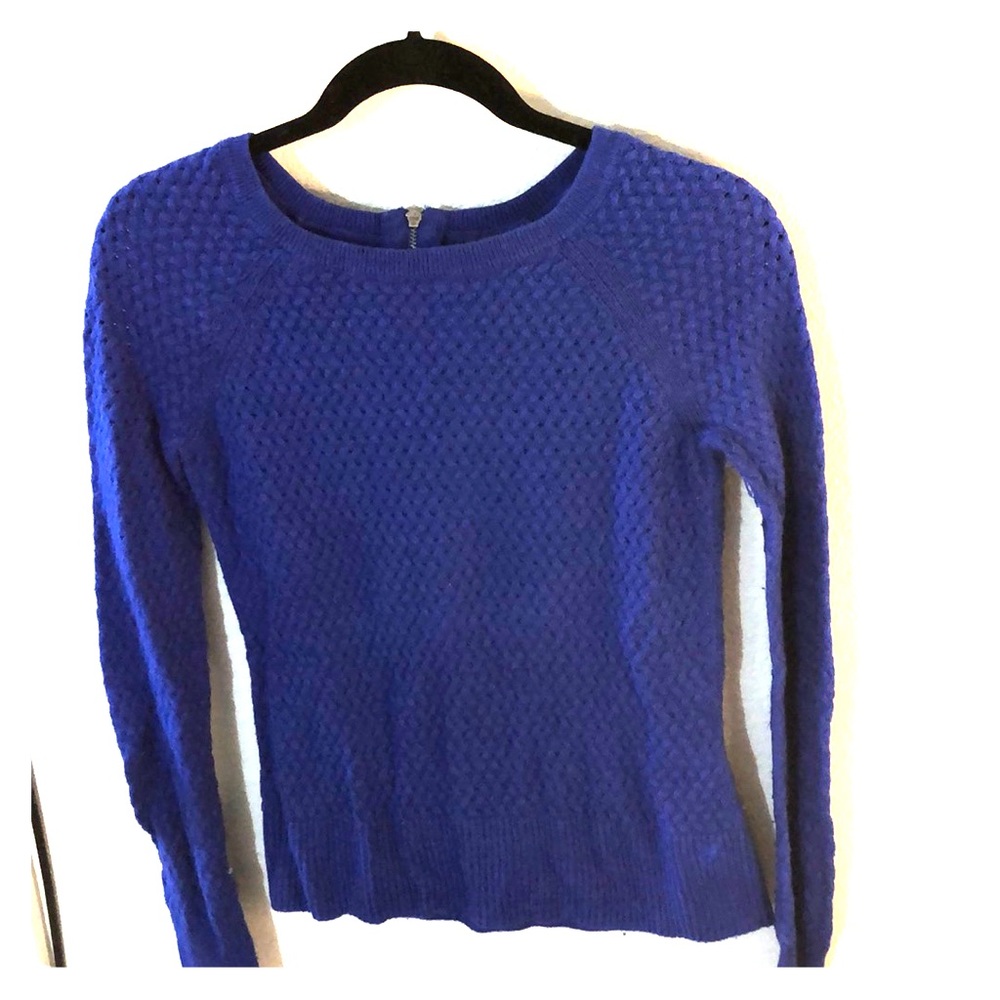 Knit sweater